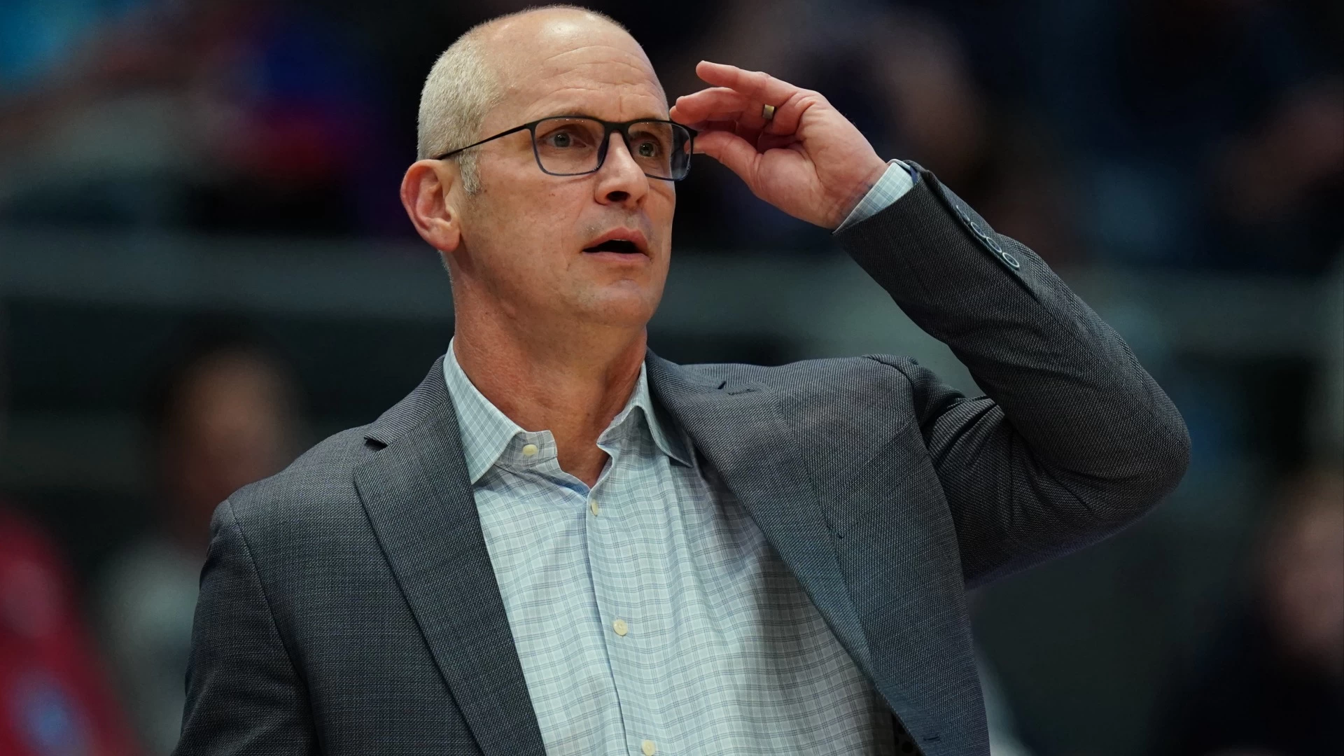 Dan Hurley Explains Why UConn Celebrates Thanksgiving Early