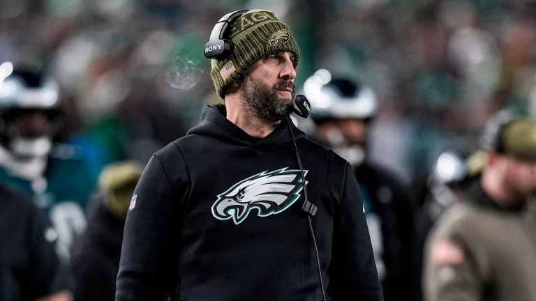 Exploring Eagles' Offensive Woes and Potential Solutions