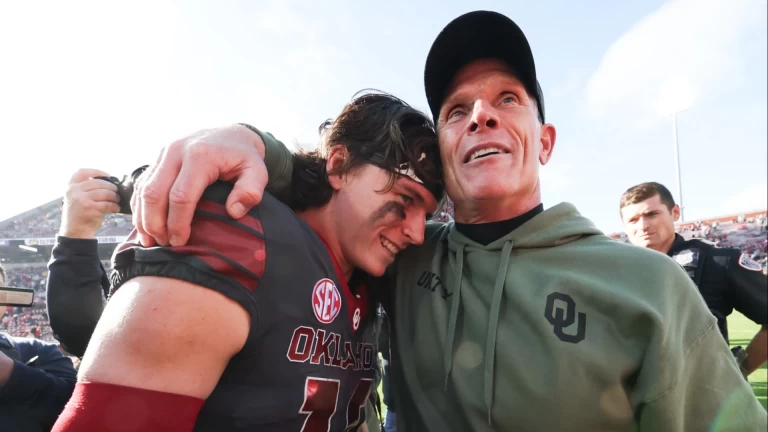 LSU vs. Oklahoma: Winds Impact on Offensive Strategy