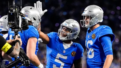 Lions Favored in Their Showdown Against Cowboys Tonight