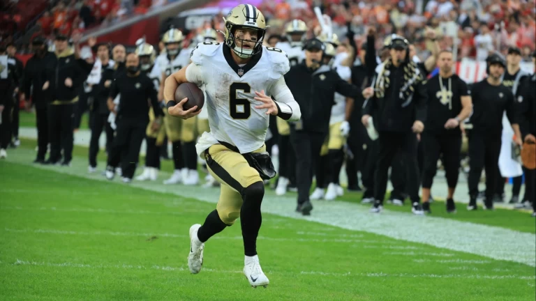 Saints Snag Unlikely Win Over TB; NFC South Race Heats Up