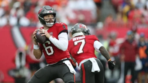 NFL Week 15 Betting Predictions & Updated Playoff Picture