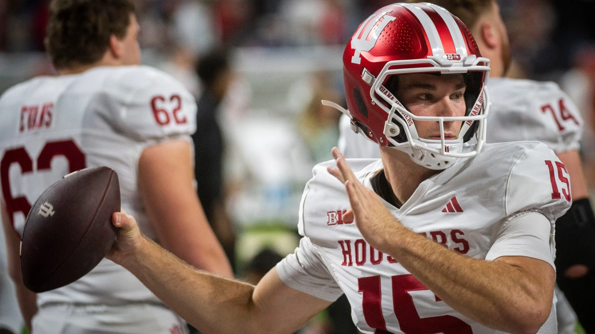 Exploring Heisman Trophy Odds: Mendoza a Heavy Favorite