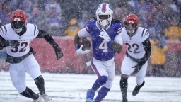 Fantasy Football Insights for Upcoming Week 15 Games