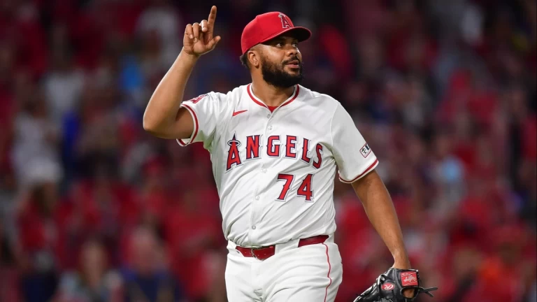 Detroit Tigers Sign MLB Saves Leader Kenley Jansen