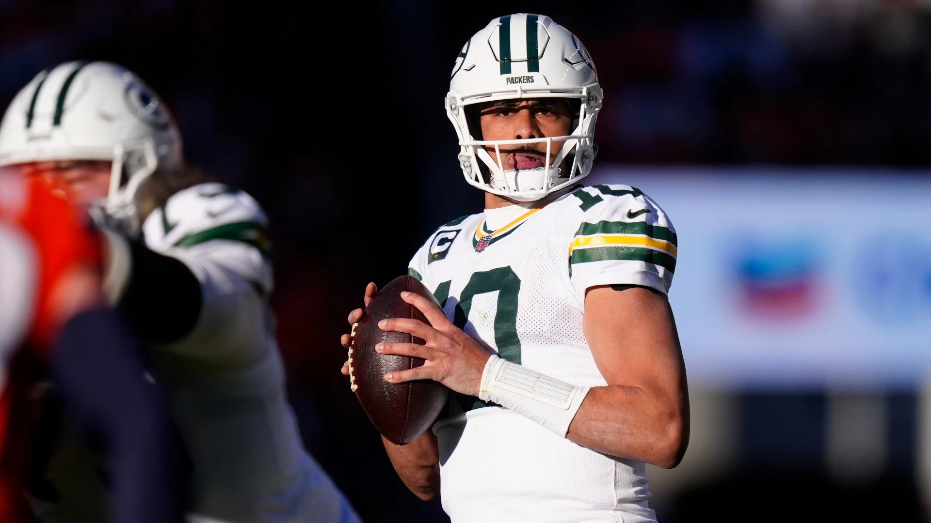 Packers vs. Bears Odds Shift Amid Key Player Injuries