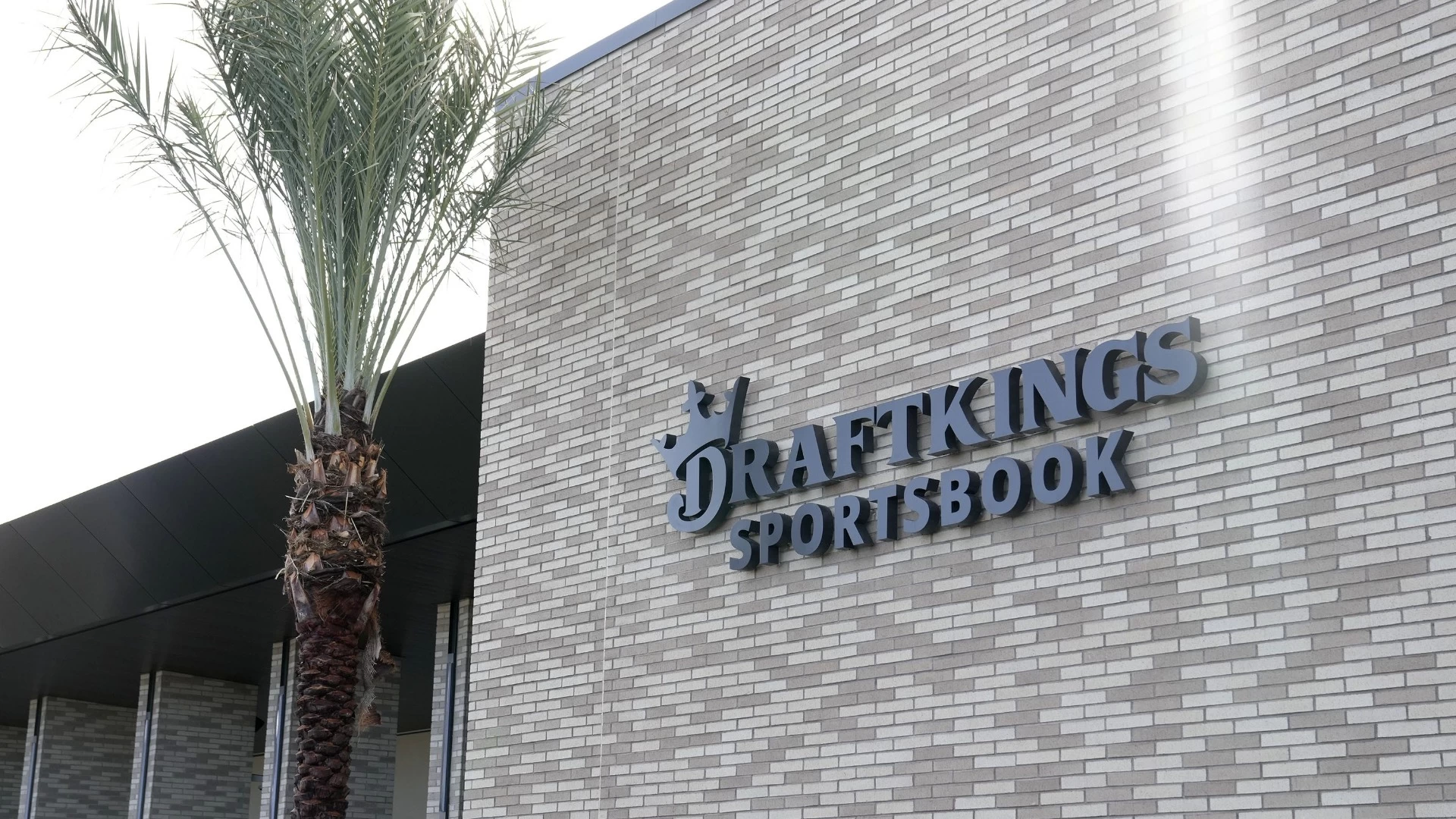 DraftKings Launches Prediction Markets in 38 States