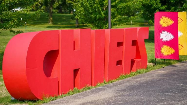 Kansas City Chiefs Move to Kansas for Financial Gain