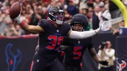 Houston Texans Secure Victory in Thriller Over Colts