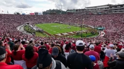 Carton Fires Back at Indiana Fans for Rose Bowl Presence