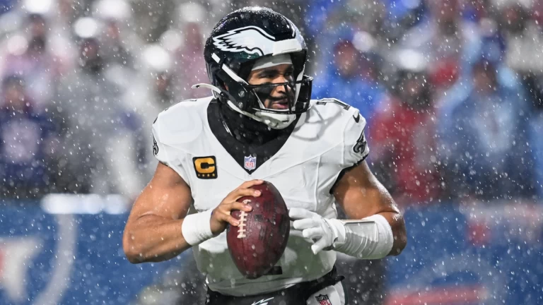 Tyrone's NFL and College Football Betting Picks This Weekend