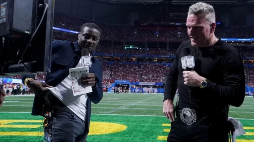 Potentially Expanding College Football Playoffs to 16 Teams