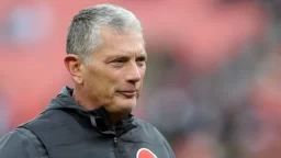 Cleveland Browns Coaching Debate: Schwartz vs. McDaniel