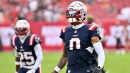 Patriots CB Christian Gonzalez in Concussion Protocol