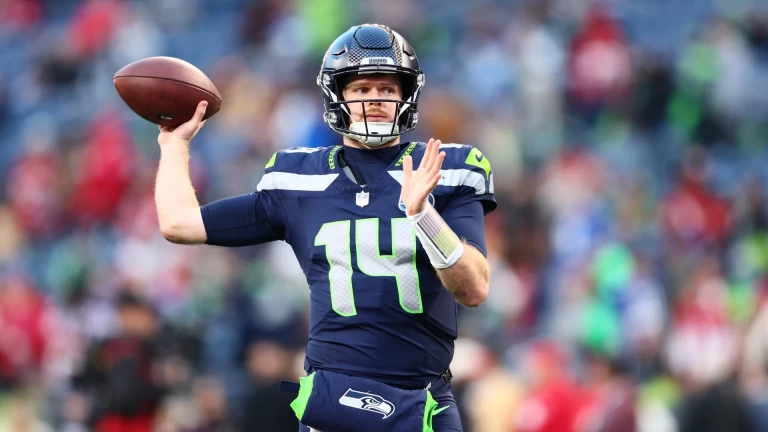 Rams vs. Seahawks: Line Settling at 2.5 Amid Darnold's Injury