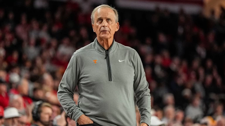 Rick Barnes' 850th Career Win: Is Tennessee a Contender?