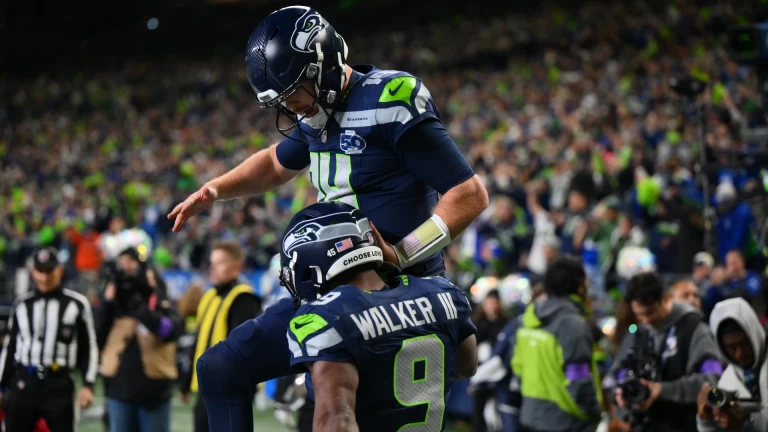 Super Bowl XL Preview: Seattle vs. New England Odds & Insights