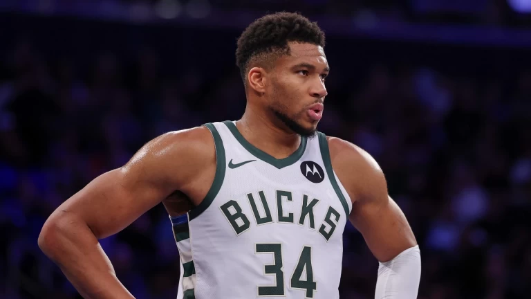 Why the Knicks May Struggle to Land Giannis Antetokounmpo