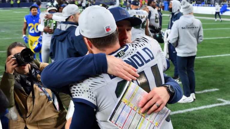 Klint Kubiak Eyed for Raiders' Job Post-Super Bowl