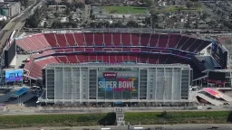 Analyzing Super Bowl Dynamics: Seattle vs. New England