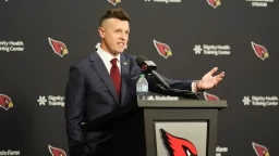 Mike LaFleur Hesitates to Address Cardinals QB Situation