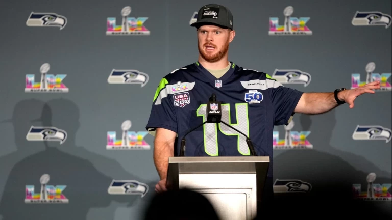 Super Bowl Predictions: Will Seattle Overpower New England?