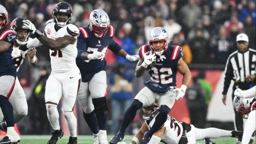 TreVeyon Henderson’s Low Usage: Strategy or Issue?