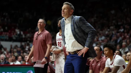 Alabama Crimson Tide's Struggle: Ousidet of Top 25