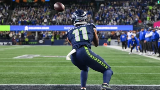 Fantasy Football Insights: Top DFS Picks & Player Strategies