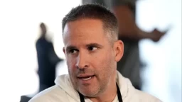 Analyzing Patriots vs. Seahawks: Strategy & Player Insights