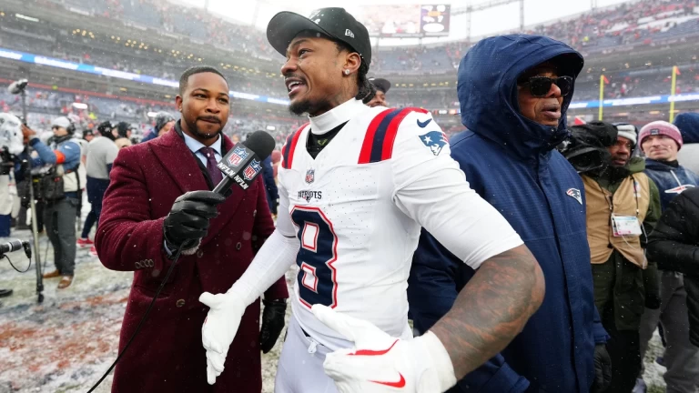 Analyzing QB Passing and Receiving Odds in the Super Bowl