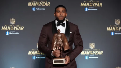 Bobby Wagner Wins Prestigious Walter Payton Man Of The Year Award