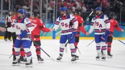 USA Women's Hockey Team Shuts Out Canada 5-0 in Olympics