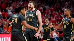 Purdue Edges Nebraska 80-77 in Thrilling Overtime Game
