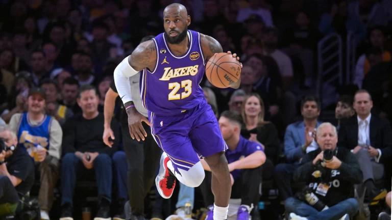 LeBron James's Triple-Double Spurs Debate Over Stat-Padding