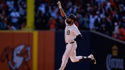 Fantasy Baseball Outlooks: Season Predictions and Stats