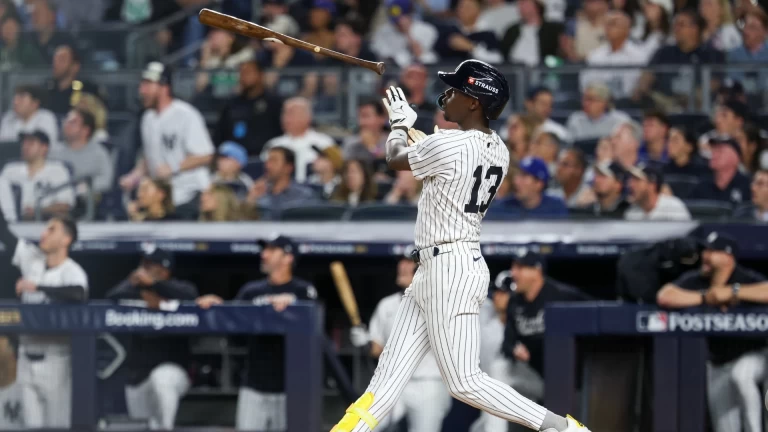 Evaluating MLB Second Basemen Rankings & Draft Strategy