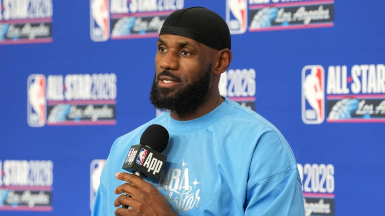 Should LeBron Retire or Join a Contender Next Season?