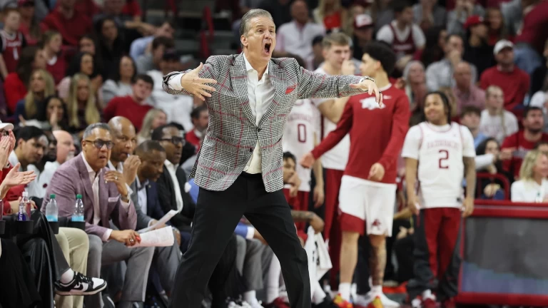 Maximize College Basketball Betting Profits Tonight