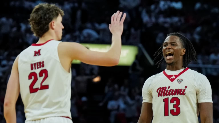 Miami Ohio Tops Eastern Michigan 74-64, Stays Undefeated