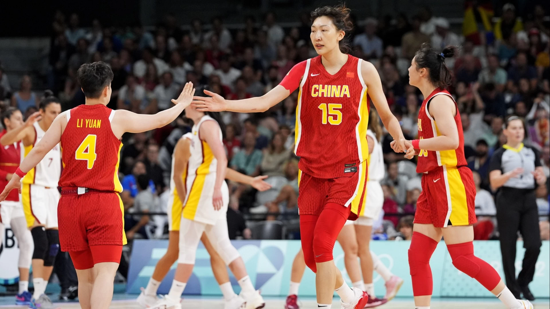 Xu Han Leads China and Perth Lynx with Stellar Play