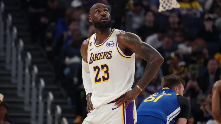 LeBron James Claims He Is Not a 'Numbers Guy' in Recent Presser