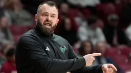 South Florida vs. Memphis: Hardaway's Final Home Stand?