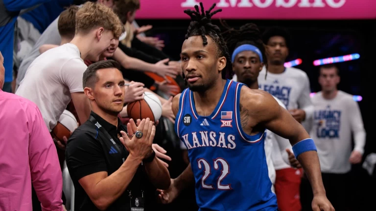 Darryn Peterson's NBA Draft Buzz & College Team Dynamics