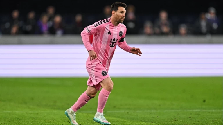 Argentina Gears Up for Transition with Dynamic Young Forwards