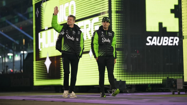 Audi's Gabriel Bortoleto Draws Huge Crowd at F1 Debut Latest Video Thumbnail