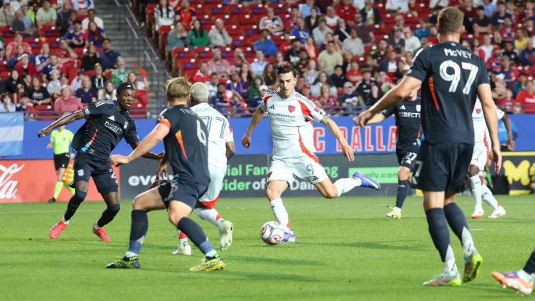 San Diego FC Excels in MLS Match Without DP Hirving Lozano