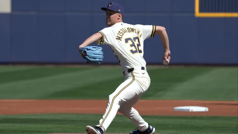 Milwaukee Brewers' Uncertain Future in 2026: Team Preview