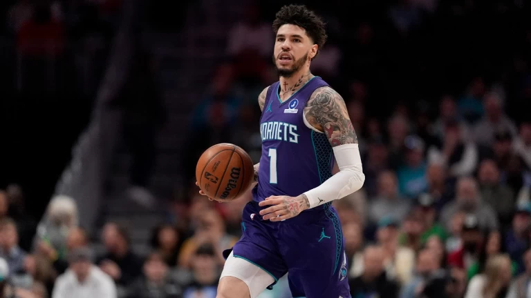 Hornets vs. Kings Matchup: Charlotte Look for 4th Straight
