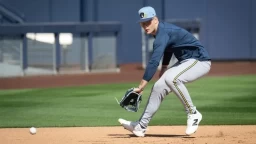 Milwaukee Brewers Bet Big on Prospect Cooper Pratt